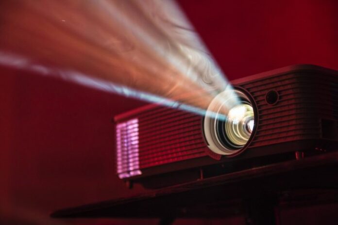 Answers To A Few Considerations People Have While Hiring A Projector