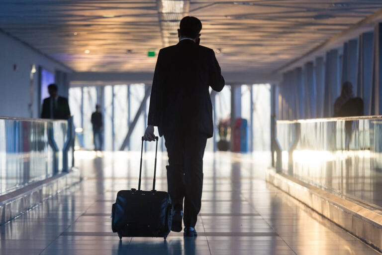 7 Tips And Tricks for Reducing Your Business Travel Expenses