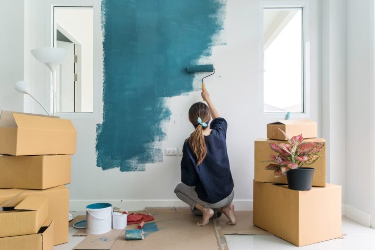 5 Mistakes To Avoid If You Want To Paint A Room Quickly