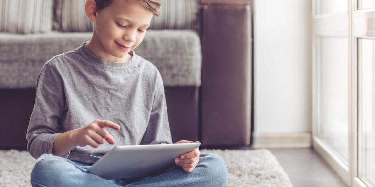How to Monitor Your Child’s Phone Activity