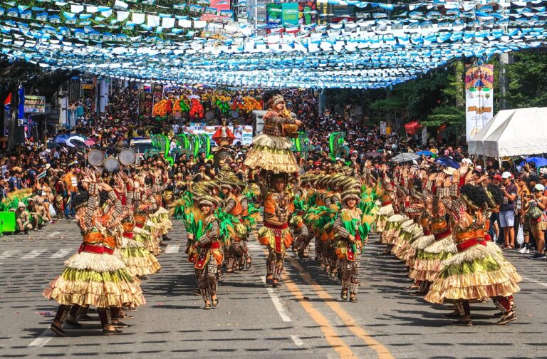 6 Amazing Philippine Festivals You Should Attend With Your Lover