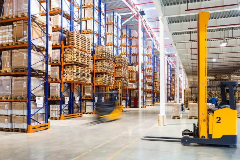 What To Look For When Buying A Warehouse: Top Tips For Choosing The Right Property
