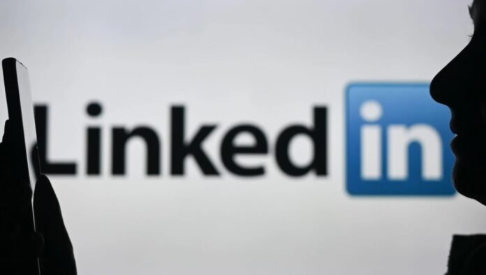 Compliant LinkedIn Scraping